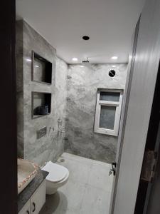 Bathroom Image of 990 Sq.ft 2 BHK Builder Floor for sale in Ramesh Nagar New Delhi for Rs. 15000000
