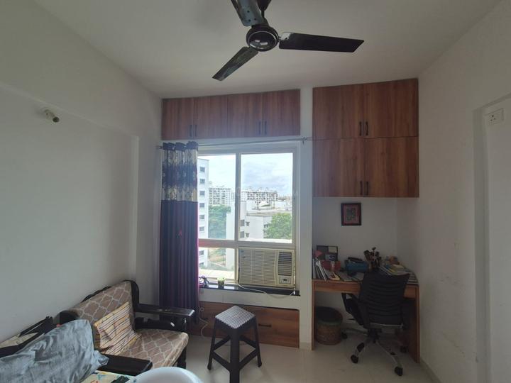 Nyati Elan Central II Main Image 1