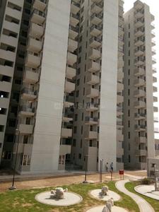 Image of 648 Sq.ft 2 BHK Apartment / Flat for sale in Signature Global Solera, Sector 107, Gurgaon for Rs. 5500000