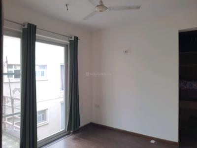 Bedroom Image of 2000 Sq.ft 3 BHK Builder Floor for sale in BPTP Amstoria , Sector 102 Gurgaon for Rs. 31000000