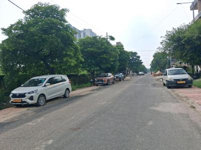 Image of 245 Sq.ft Residential Plot / Land for sale in Sector 43, Noida for Rs. 75000000