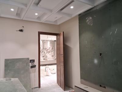 Bedroom Image of 2500 Sq.ft 4 BHK Builder Floor for sale in Punjabi Bagh New Delhi for Rs. 49000000
