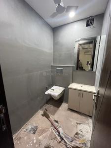 Bathroom Image of 1800 Sq.ft 2 BHK Builder Floor for sale in Jangpura New Delhi for Rs. 22500000