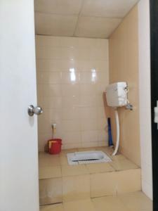 Common Bathroom Image of 1550 Sq.ft 3 BHK Apartment / Flat for sale in Paranjape Gloria Grace, Bavdhan Pune for Rs. 15000000