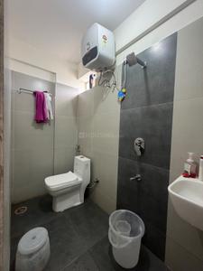 Bathroom Image of 600 Sq.ft 1 BHK Apartment / Flat for rent in Whitefield Bengaluru for Rs. 27400