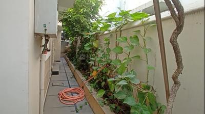 Balcony Image of 3500 Sq.ft 5 BHK Villa for rent in Manjeera Purple Town, Nallagandla Hyderabad for Rs. 100000