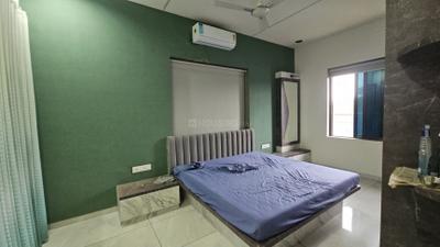 Bedroom Image of 250 Sq.ft 3 BHK Independent House for rent in Mahi Kivansh Palace, Chandkheda Ahmedabad for Rs. 50000