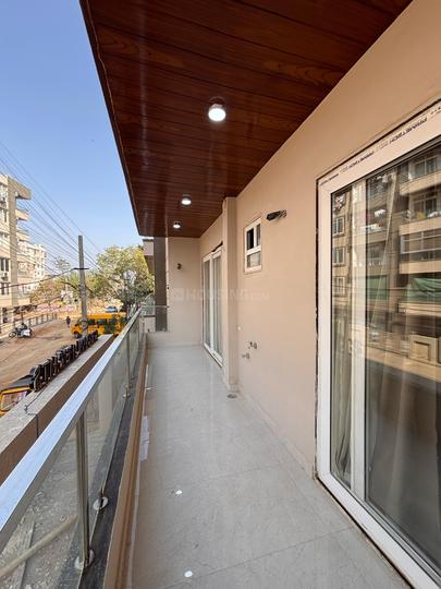 Crystal Height Main Image 1