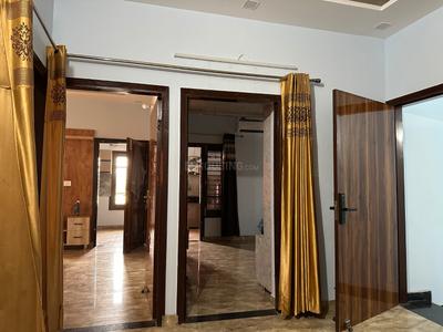 Bedroom Image of 1500 Sq.ft 3 BHK Builder Floor for rent in Kharar Mohali for Rs. 32000