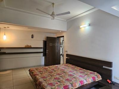 Bedroom Image of 4104 Sq.ft 4 BHK Apartment / Flat for sale in JP Iscon Heights, Gotri Vadodara for Rs. 27500000