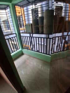 Balcony Image of 800 Sq.ft 2 BHK Apartment / Flat for rent in Chinar Park Kolkata for Rs. 15500