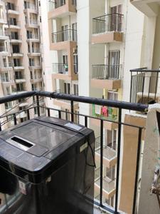 Balcony Image of 1000 Sq.ft 2 BHK Apartment / Flat for rent in Dream Valley Highlife, Noida Extension Greater Noida for Rs. 18000