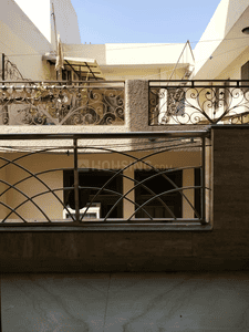 Image of 500 Sq.ft 1 BHK Builder Floor for rent in Shahdara, New Delhi for Rs. 10600