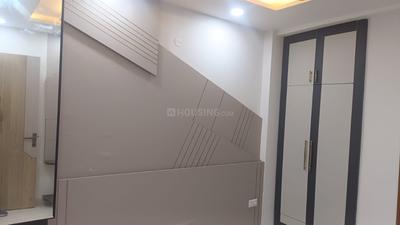Bedroom Image of 1000 Sq.ft 3 BHK Builder Floor for rent in Uttam Nagar New Delhi for Rs. 25000