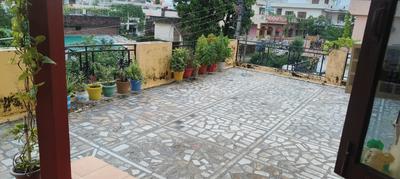 Balcony Image of 2000 Sq.ft 5 BHK Independent House for sale in Nathupur Dehradun for Rs. 18000000