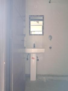 Bedroom One Image of 1450 Sq.ft 3 BHK Apartment / Flat for rent in Sector 49 Noida for Rs. 32000