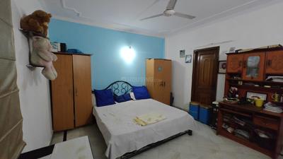 Bedroom Image of 2025 Sq.ft 3 BHK Builder Floor for sale in Vijay Nagar New Delhi for Rs. 22000000