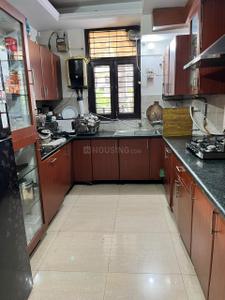 Kitchen Image of 2500 Sq.ft 4 BHK Apartment / Flat for rent in Arunima Palace Apartment, Vasundhara Ghaziabad for Rs. 42000