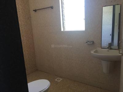 Bathroom Image of 1300 Sq.ft 2 BHK Apartment / Flat for rent in Vidyaratna Nagar Udupi for Rs. 28000