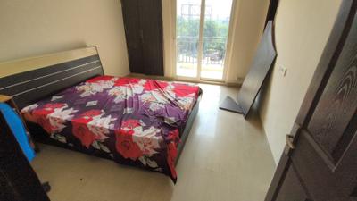 Bedroom Image of 1045 Sq.ft 2 BHK Apartment / Flat for sale in Paramount Floraville, Sector 137 Noida for Rs. 11720000