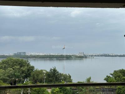 3.5 BHK Flat