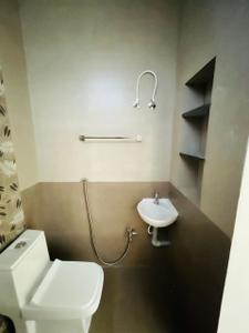 Bathroom Image of 1640 Sq.ft 3 BHK Independent House for sale in Achipatti Pollachi for Rs. 12500000