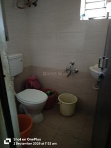 Bathroom Image of 601 Sq.ft 2 BHK Apartment / Flat for sale in MP Trinity, Anakaputhur Chennai for Rs. 4000000