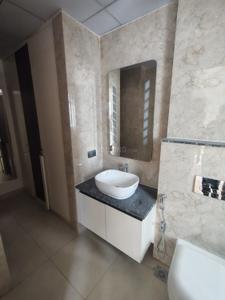 Bathroom Image of 1600 Sq.ft 3 BHK Builder Floor for rent in Raj One Good Earth, Sector 71 Gurgaon for Rs. 43000