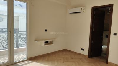 Bedroom Image of 1650 Sq.ft 3 BHK Builder Floor for rent in Trehan Luxury Floors 71, Sector 71 Gurgaon for Rs. 47000