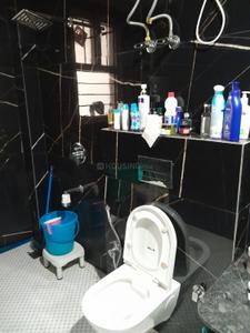 Bathroom Image of 2630 Sq.ft 3 BHK Builder Floor for rent in Sector 46 Gurgaon for Rs. 55000