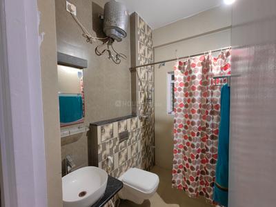Bathroom Image of 1144 Sq.ft 3 BHK Apartment / Flat for rent in Tharapakkam Chennai for Rs. 27000