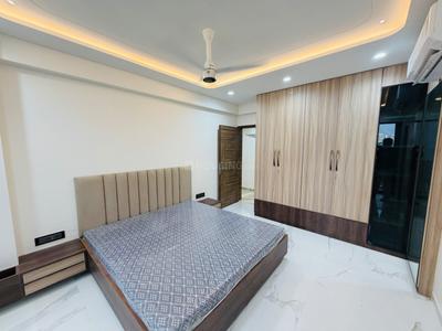 Bedroom Image of 2340 Sq.ft 4 BHK Apartment / Flat for rent in Swagat Agacia, Sargasan Gandhinagar for Rs. 60000