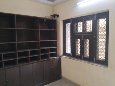 Bedroom Image of 1200 Sq.ft 3 BHK Apartment / Flat for sale in GH 14 DDA MIG, Paschim Vihar New Delhi for Rs. 13400000