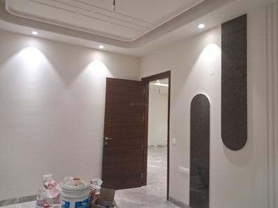 Bedroom Image of 1800 Sq.ft 3 BHK Builder Floor for sale in Paschim Vihar New Delhi for Rs. 35000000