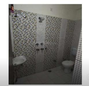 Bathroom Image of 1200 Sq.ft 2 BHK Builder Floor for rent in Thakurpur Dehradun for Rs. 15000