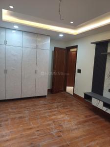Bedroom Image of 900 Sq.ft 3 BHK Builder Floor for sale in Model Town New Delhi for Rs. 20000000