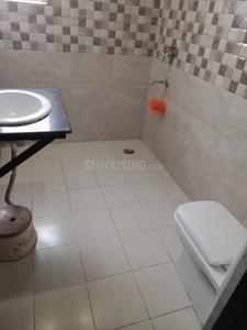 Image of 2500 Sq.ft 4 BHK Apartment / Flat for rent in Apex Buildcon Golf Avenue, Noida Extension, Greater Noida for Rs. 35000