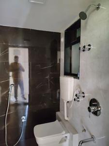 Common Bathroom Image of 480 Sq.ft 1 BHK Apartment / Flat for rent in Bhakti Park, Kasarvadavali Thane for Rs. 18500