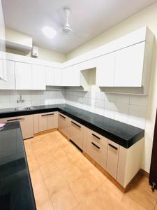 Kitchen Image of 2500 Sq.ft 3 BHK Builder Floor for rent in South City Luxury Floors, Sector 50 Gurgaon for Rs. 45000
