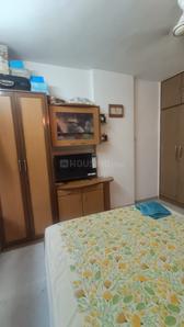 Bedroom Image of 800 Sq.ft 2 BHK Apartment / Flat for sale in Borivali West Mumbai for Rs. 18000000