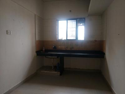 Kitchen Image of 650 Sq.ft 1 BHK Apartment / Flat for sale in Magarpatta Heliconia, Hadapsar Pune for Rs. 7500000