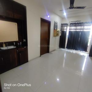 Hall Image of 1150 Sq.ft 2 BHK Apartment / Flat for rent in Dwaraka Residency, Raghavendra Colony Hyderabad for Rs. 32000