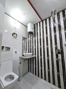 Bathroom Image of 1000 Sq.ft 1 BHK Independent House for rent in Jaipur House Colony Agra for Rs. 24000