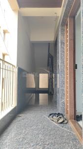 Balcony Image of 900 Sq.ft 2 BHK Apartment / Flat for rent in Halasuru Bengaluru for Rs. 40000