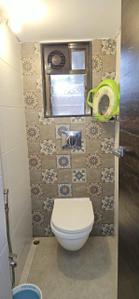 Bathroom Image of 510 Sq.ft 1 BHK Apartment / Flat for sale in Vighnaharta CHS, Parel Mumbai for Rs. 17000000