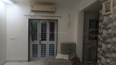 Living Room Image of 530 Sq.ft 1 BHK Independent House for rent in Shivaji Nagar Pune for Rs. 32000