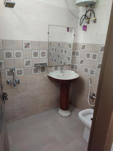Bathroom Image of 1300 Sq.ft 2 BHK Apartment / Flat for sale in Nirmal Bag Rishikesh for Rs. 5500000