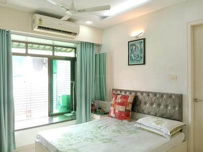 Bedroom Image of 1380 Sq.ft 3 BHK Apartment / Flat for sale in Sheth Golden Willows, Mulund West Mumbai for Rs. 45000000