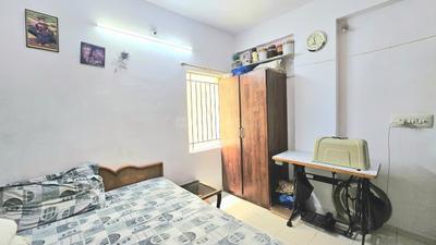 Bedroom Image of 950 Sq.ft 2 BHK Apartment / Flat for sale in Smita Apartment, Shyamal Ahmedabad for Rs. 5100000
