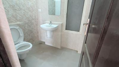 Image of 1780 Sq.ft 3 BHK Apartment / Flat for rent in Assotech The Nest, Crossings Republik, Ghaziabad for Rs. 25000